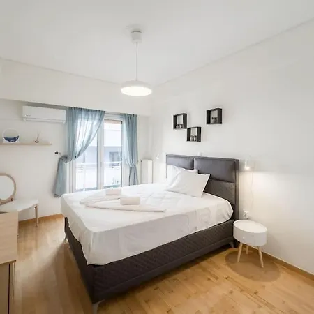 Spacious Urban Apt In The Heart Of Athens Exterior photo