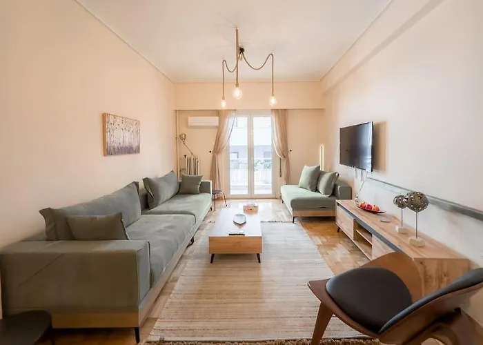 Spacious Urban Apt In The Heart Of Athens