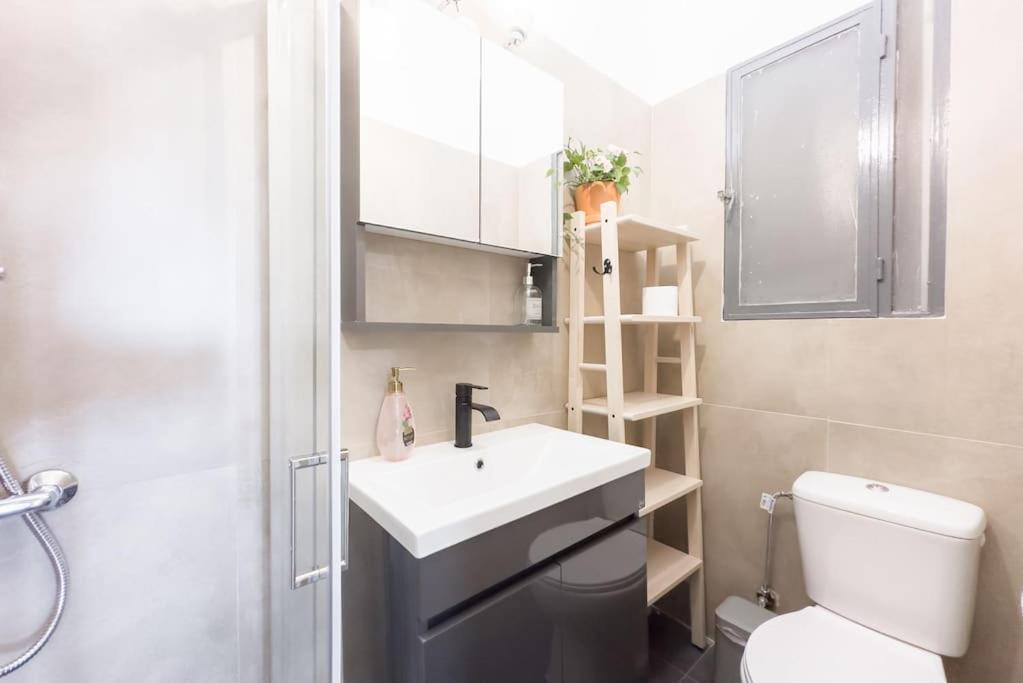 Apartment Spacious Urban In The Heart Of
